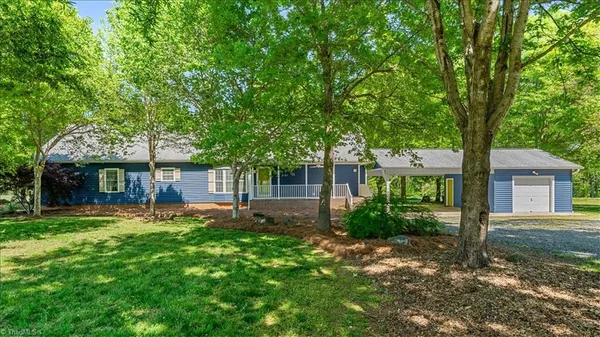 $439,900 | 596 Greenbriar Farm Trail, Siler City, NC 27344