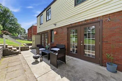 $456,000 | 331 Atlanta Drive, Pittsburgh, PA 15228