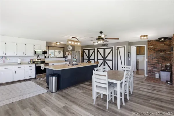 $450,000 | 195 Gageville Road, Eldon, MO 65026