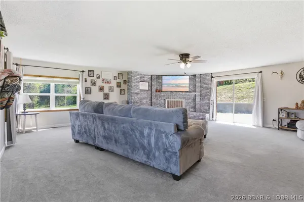 $450,000 | 195 Gageville Road, Eldon, MO 65026