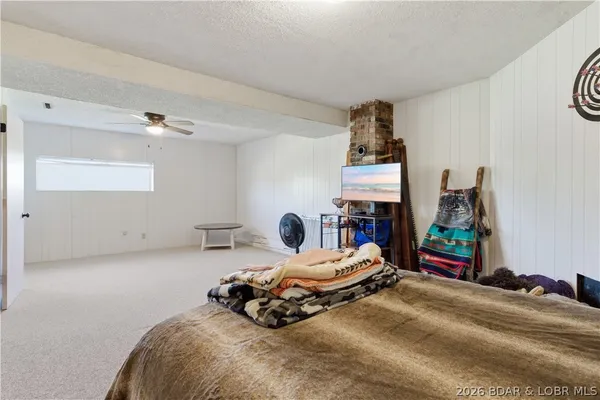 $450,000 | 195 Gageville Road, Eldon, MO 65026