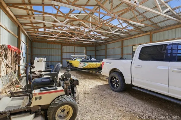 $450,000 | 195 Gageville Road, Eldon, MO 65026