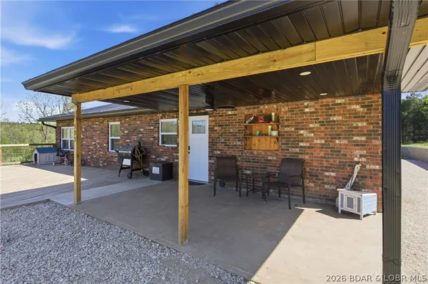 $450,000 | 195 Gageville Road, Eldon, MO 65026