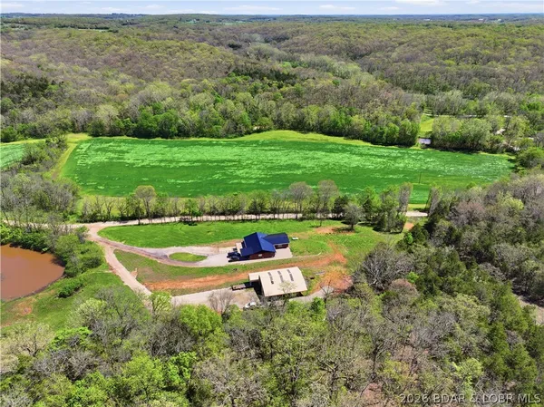 $450,000 | 195 Gageville Road, Eldon, MO 65026