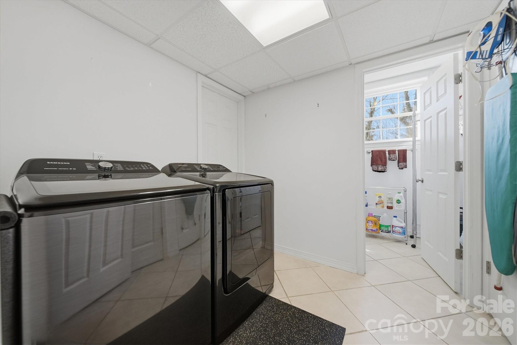 6719 Lakeview Terrace Hickory, NC 28601 - Photo 31 of 41 a utility room with dryer and washer