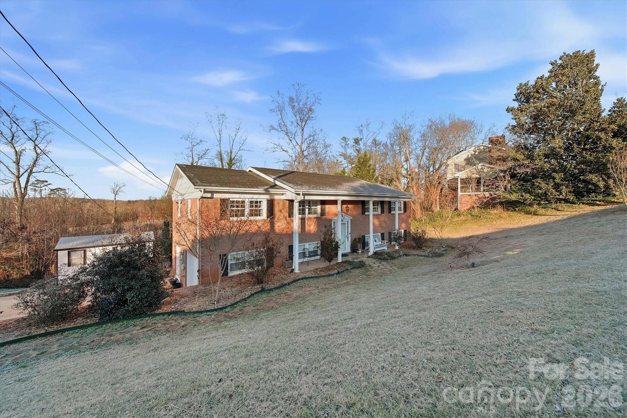 6719 Lakeview Terrace Hickory, NC 28601 - Photo 35 of 41 a front view of a house with a yard