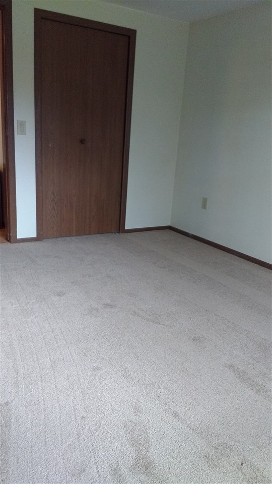5786 South Crawford Road Mount Pleasant, MI 48858 - Photo 15 of 19 1812251-16.JPG