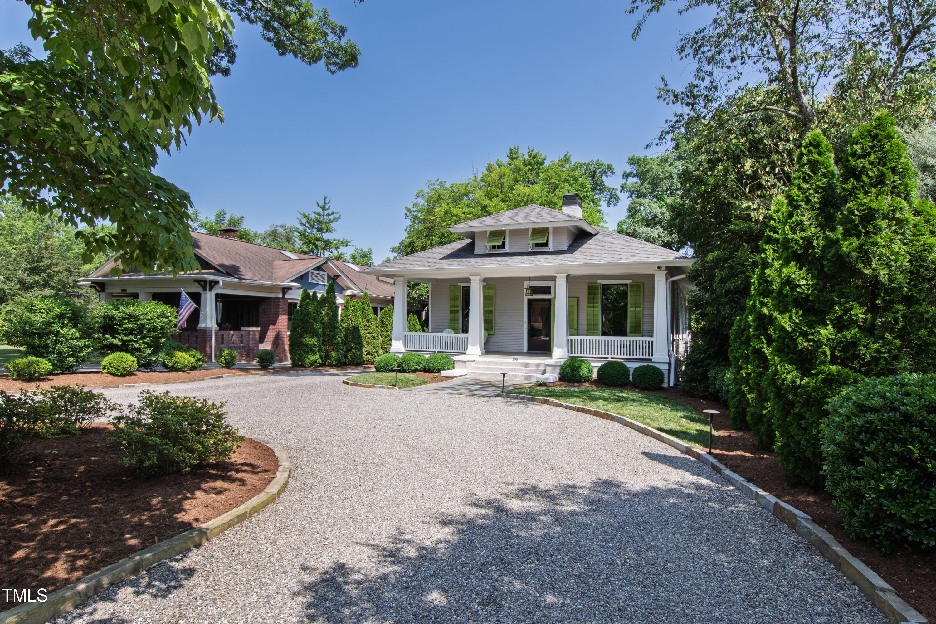 308 West Whitaker Mill Road Raleigh, NC 27608 - Photo 5 of 69 Whitaker (65)