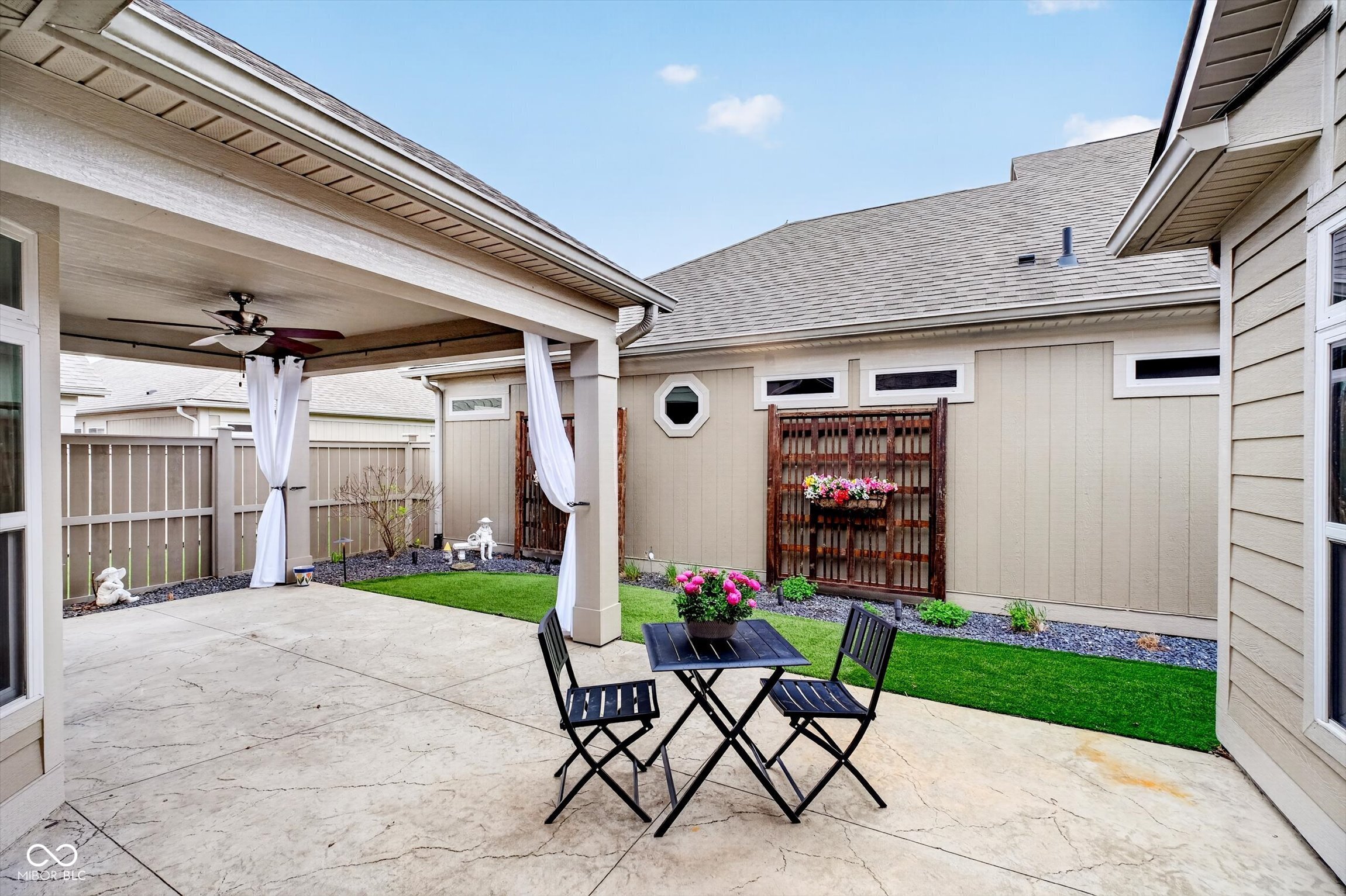 332 Maple View Drive Westfield, IN 46074 - Photo 5 of 34