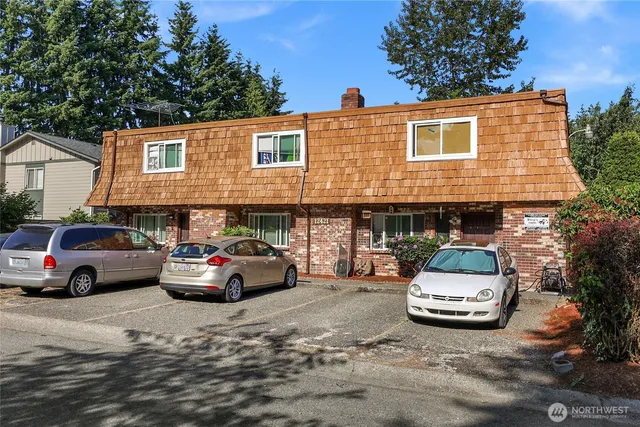$1,296,000 | 12421 5th Avenue West, Everett, WA 98204