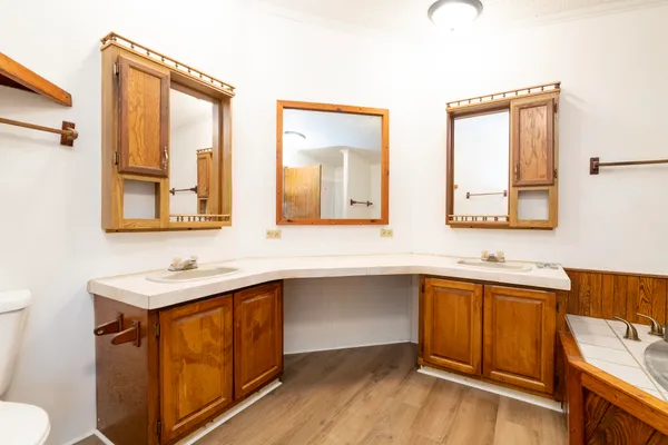 $140,000 | 13064 Riverside Drive, Constantine, MI 49042