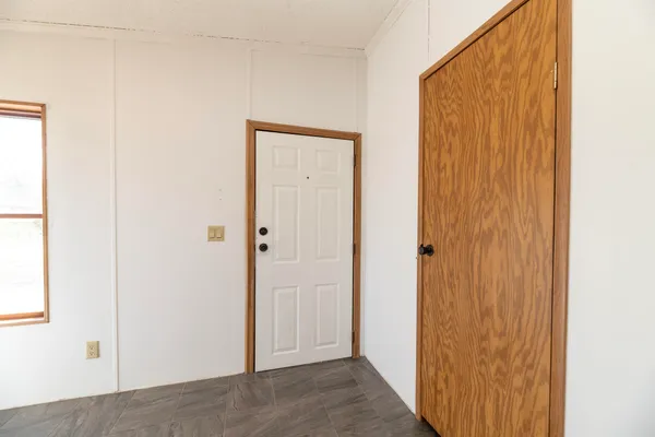 $140,000 | 13064 Riverside Drive, Constantine, MI 49042