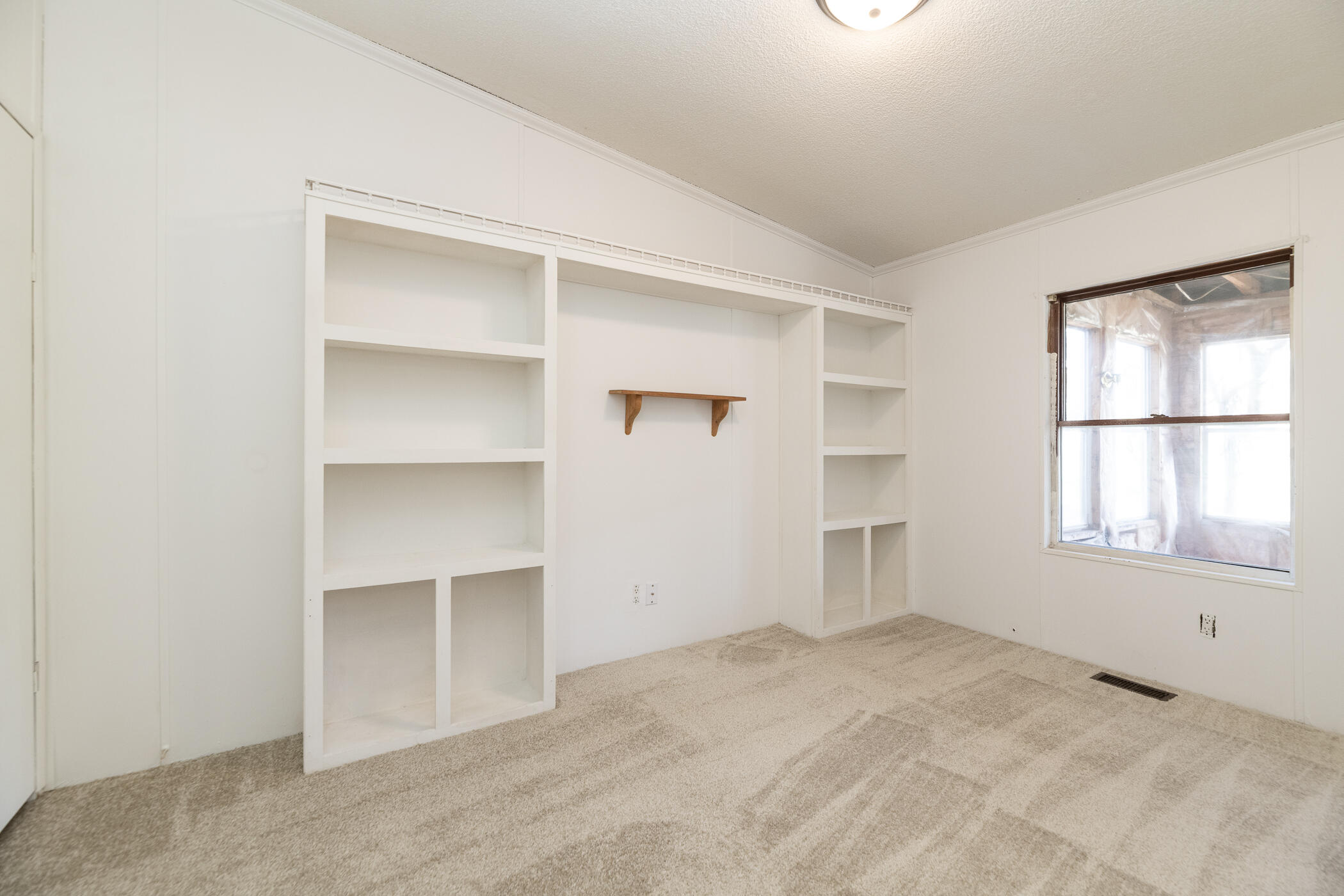 13064 Riverside Drive Constantine, MI 49042 - Photo 21 of 51 13064 Riverside Dr-39