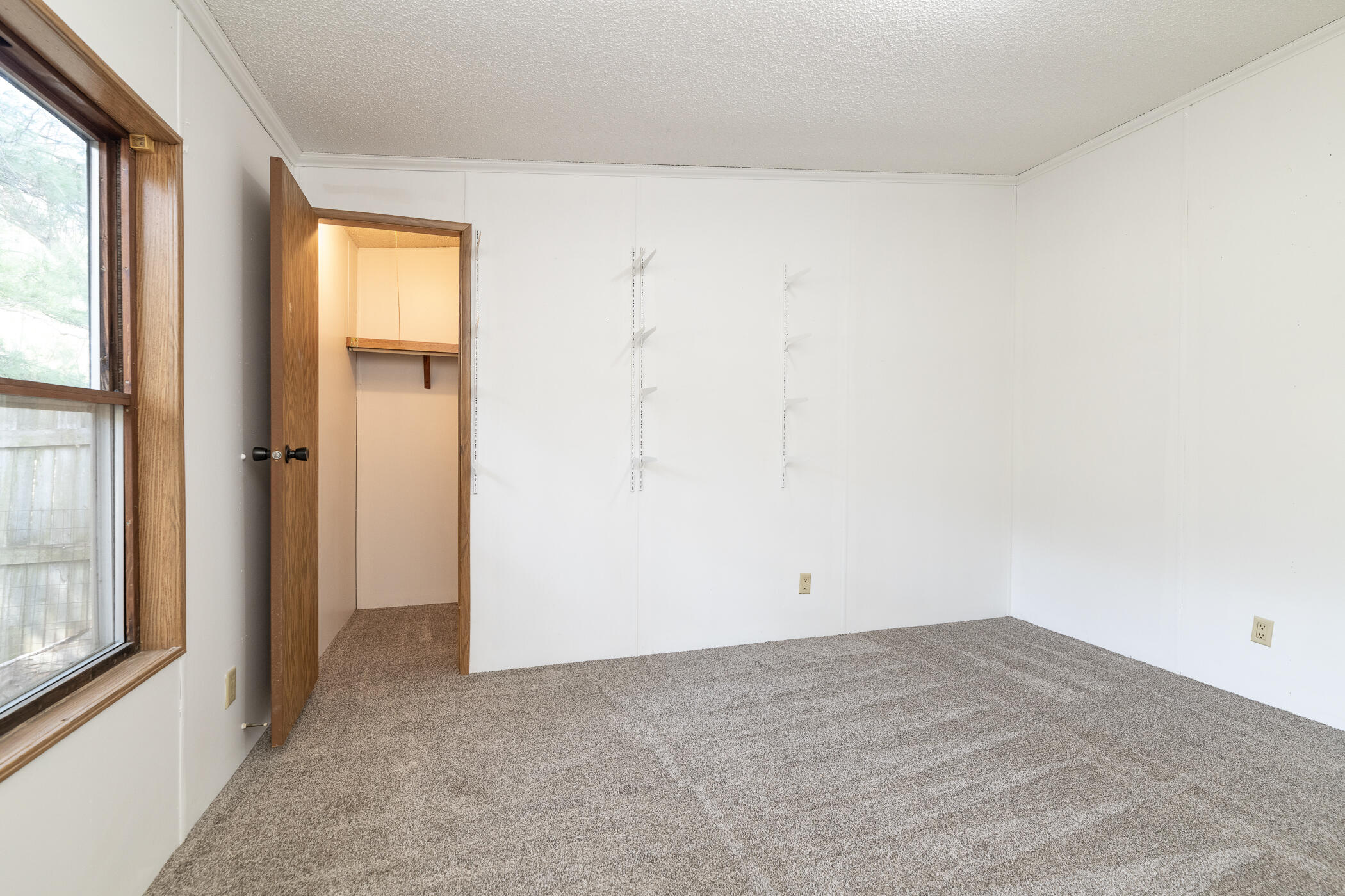 13064 Riverside Drive Constantine, MI 49042 - Photo 23 of 51 13064 Riverside Dr-35