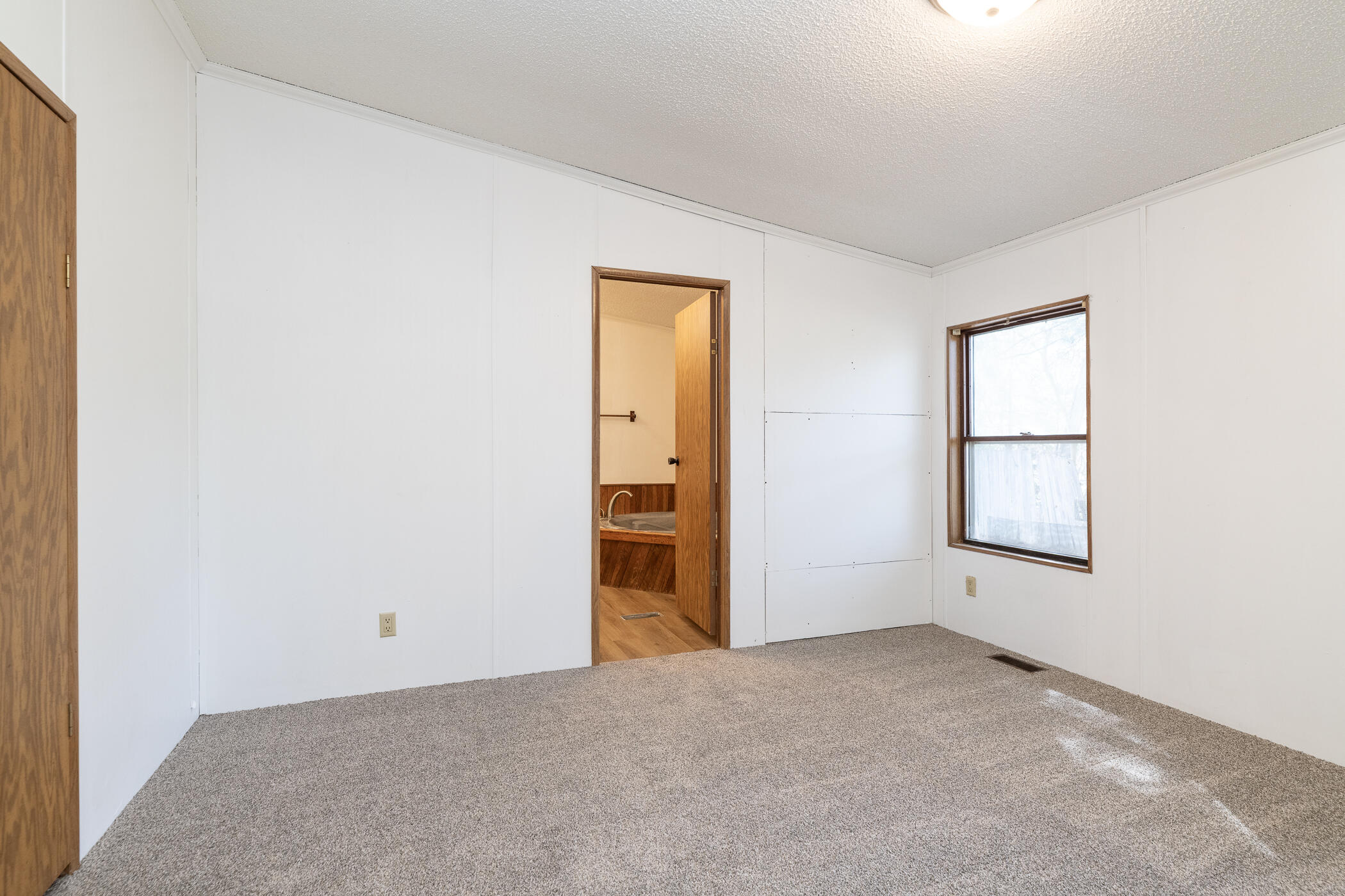 13064 Riverside Drive Constantine, MI 49042 - Photo 25 of 51 13064 Riverside Dr-28