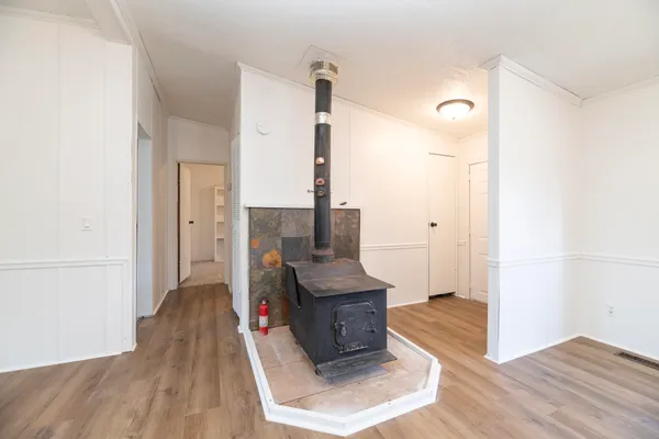 $140,000 | 13064 Riverside Drive, Constantine, MI 49042