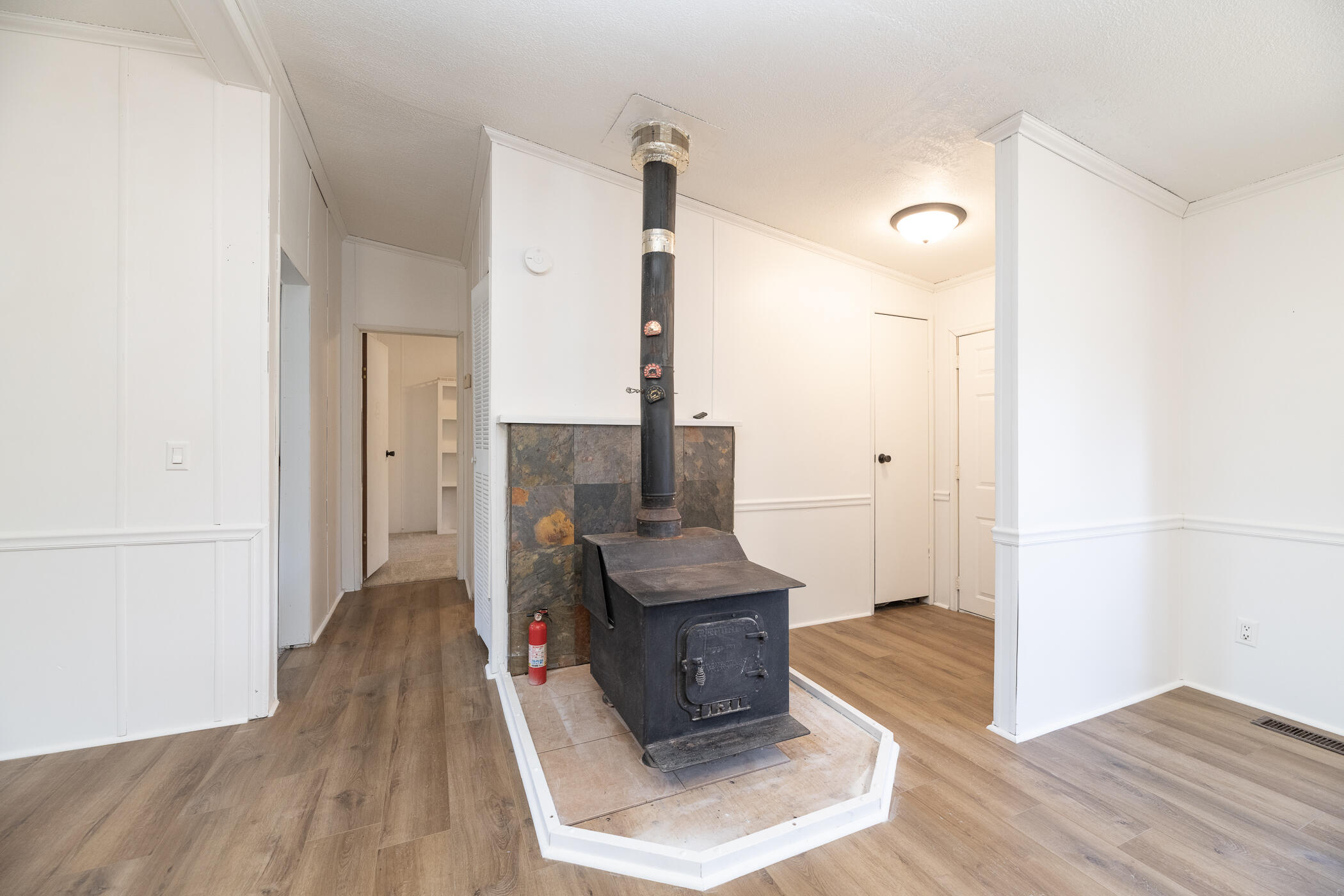 13064 Riverside Drive Constantine, MI 49042 - Photo 36 of 51 13064 Riverside Dr-27