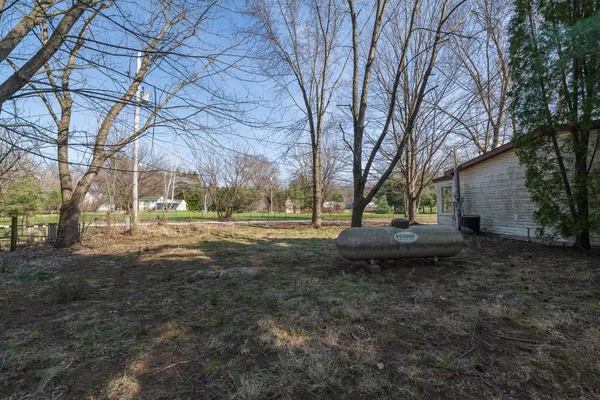 $140,000 | 13064 Riverside Drive, Constantine, MI 49042