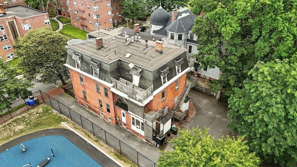 265 Union Street Springfield, MA 01105 - Photo 18 of 21