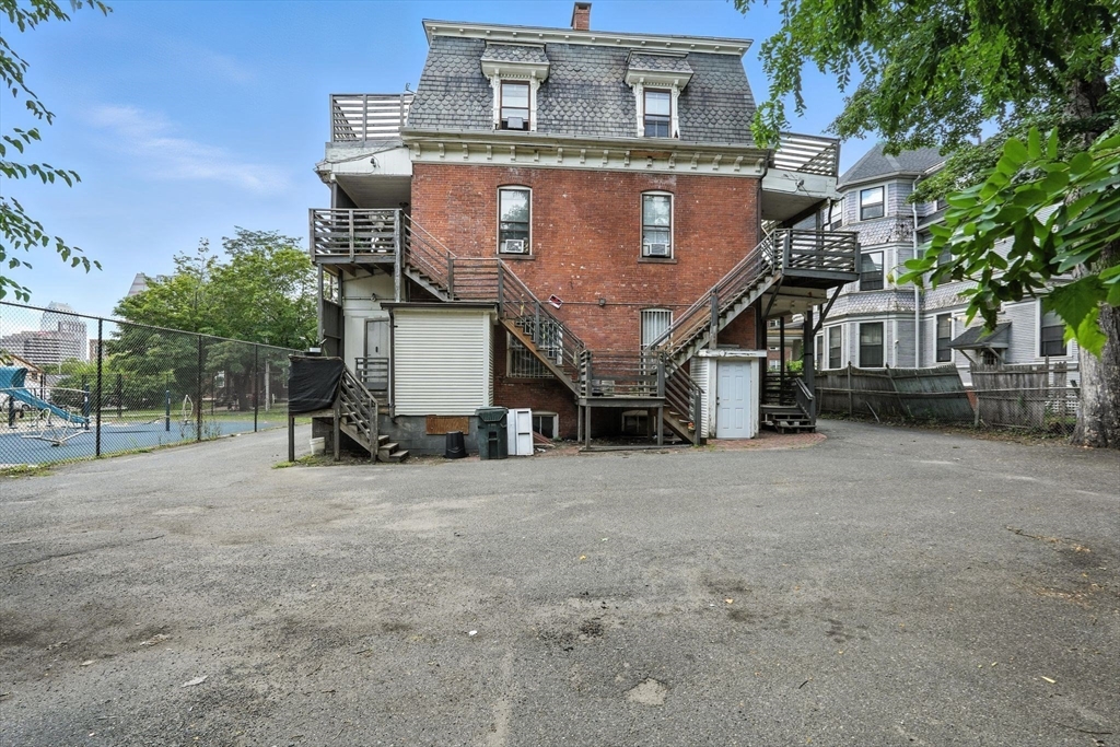 265 Union Street Springfield, MA 01105 - Photo 21 of 21