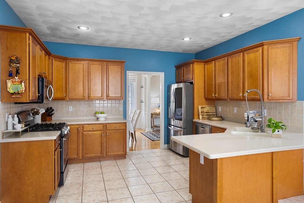 19 Loon Hill Road Ayer, MA 01432 - Photo 6 of 35 Gallery Image 6
