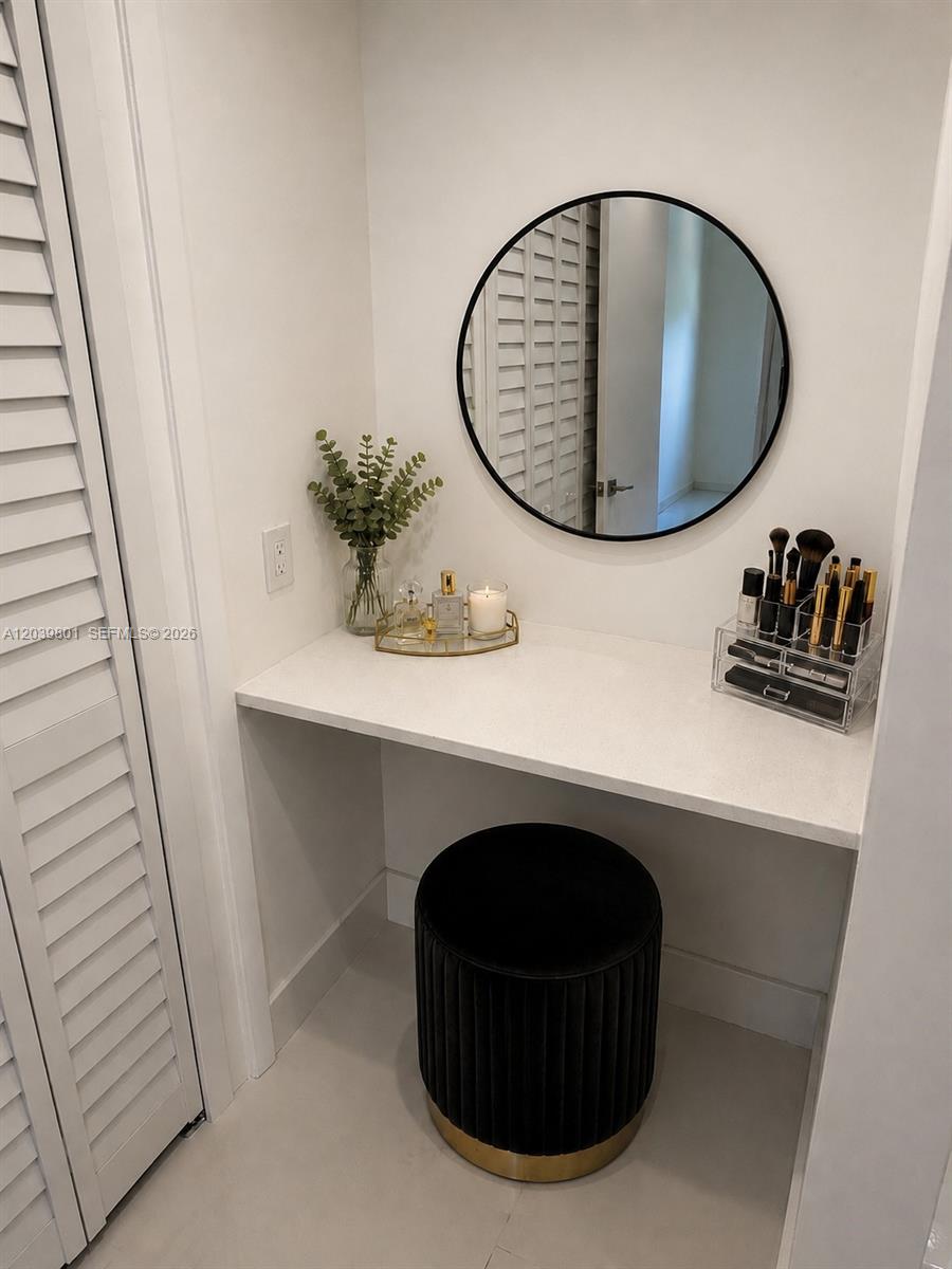 22 Southwest 55th Avenue Road, Unit U Miami, FL 33134 - Photo 8 of 8