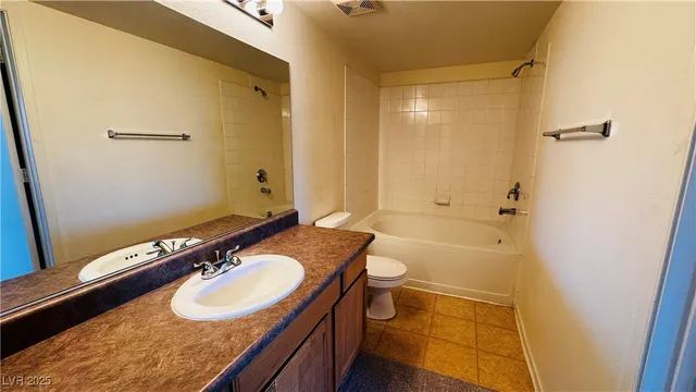 $1,300 | 45 Maleena Mesa Street, Unit 916, Henderson, NV 89074