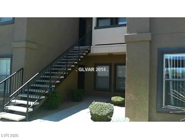 $1,300 | 45 Maleena Mesa Street, Unit 916, Henderson, NV 89074