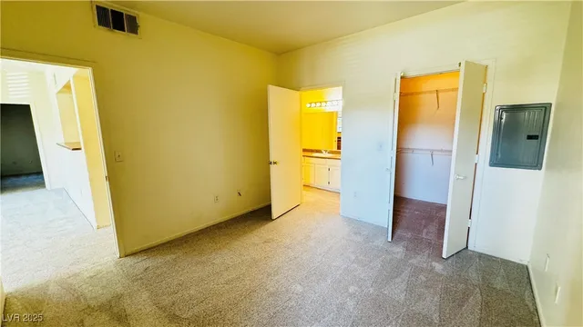 $1,300 | 45 Maleena Mesa Street, Unit 916, Henderson, NV 89074