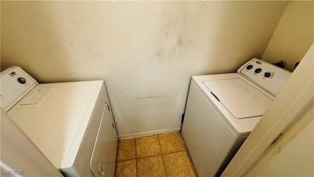 $1,300 | 45 Maleena Mesa Street, Unit 916, Henderson, NV 89074