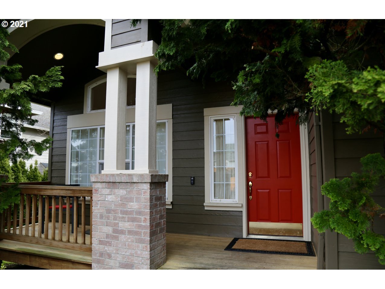 3550 Northwest Pacific Rim Drive Camas, WA 98607 - Photo 2 of 16 Gallery Image 2