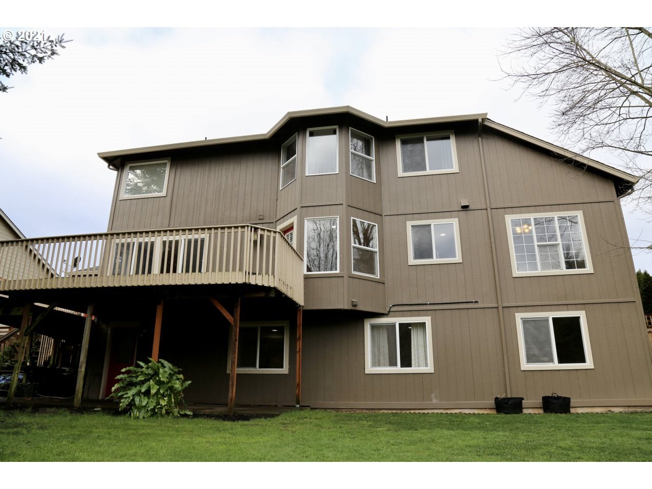 3550 Northwest Pacific Rim Drive Camas, WA 98607 - Photo 16 of 16 Gallery Image 16