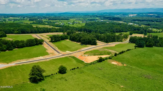 $117,000 | 902 Sophie Drive, Greenback, TN 37742