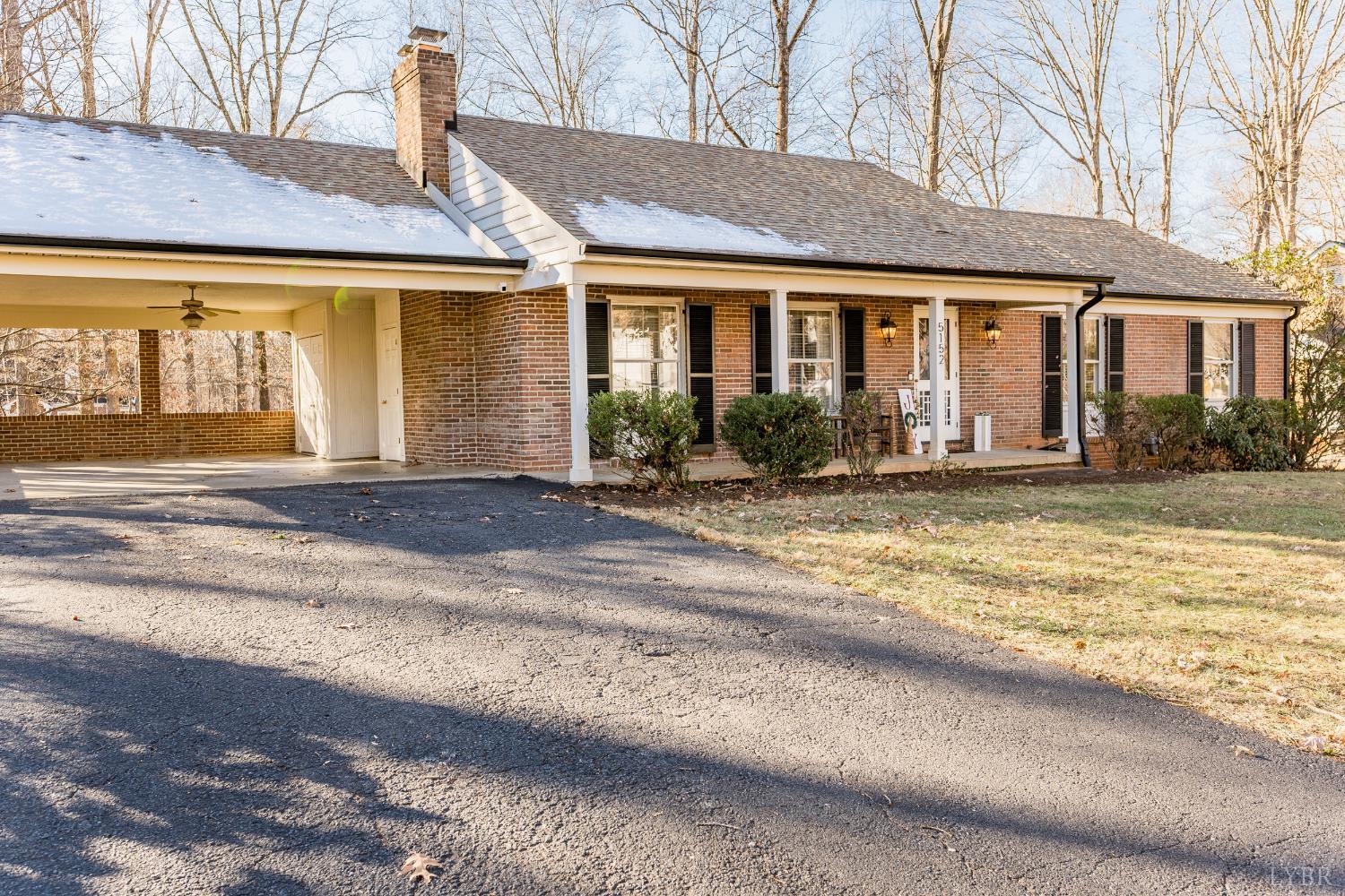5152 Wedgewood Road Lynchburg, VA 24503 - Photo 45 of 70 a front view of a house with a yard
