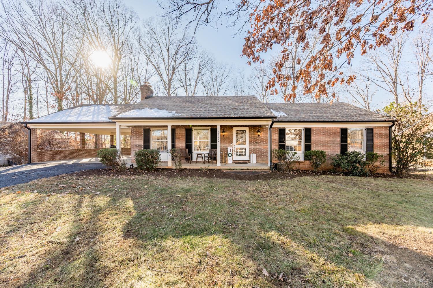 5152 Wedgewood Road Lynchburg, VA 24503 - Photo 49 of 70 a front view of a house with a garden