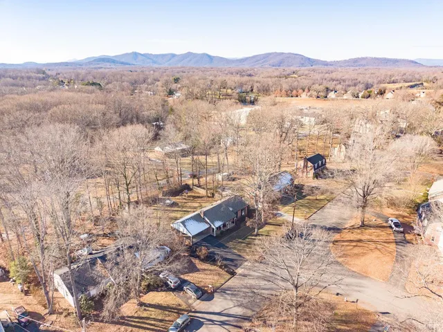 $399,900 | 5152 Wedgewood Road, Lynchburg, VA 24503