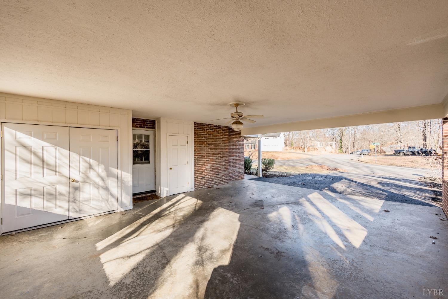 5152 Wedgewood Road Lynchburg, VA 24503 - Photo 70 of 70 a view of a livingroom with wooden floor and a window