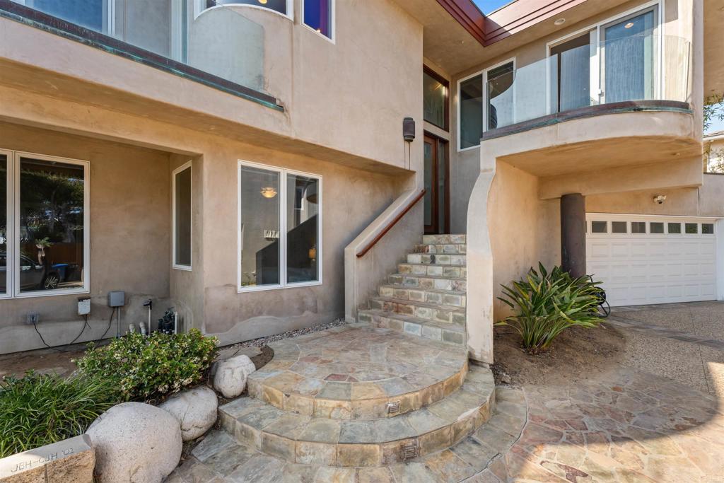1477 Neptune Avenue Encinitas, CA 92024 - Photo 4 of 40