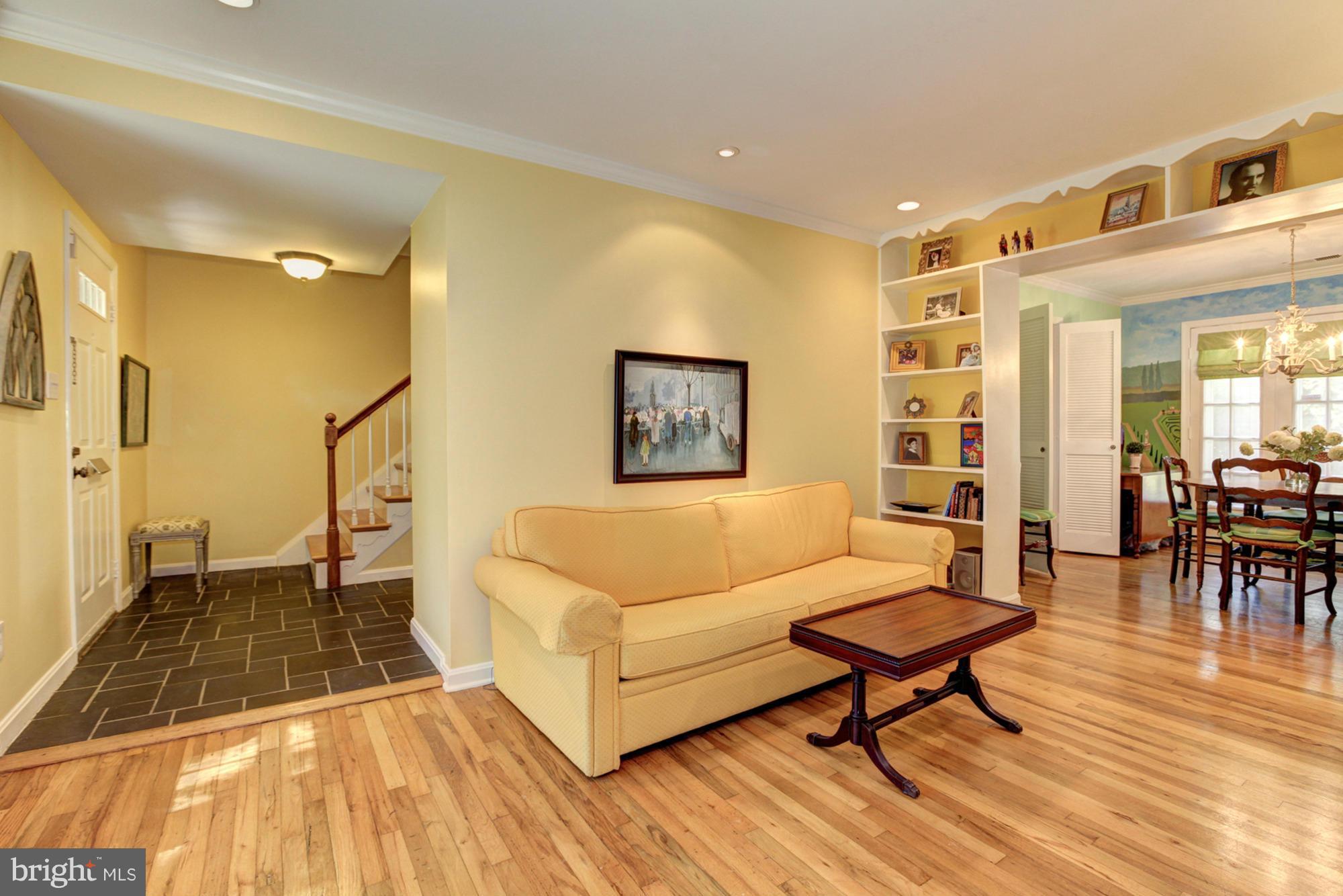 6637 Fairfax Road, Unit 105 Chevy Chase, MD 20815 - Photo 6 of 30 Living Room