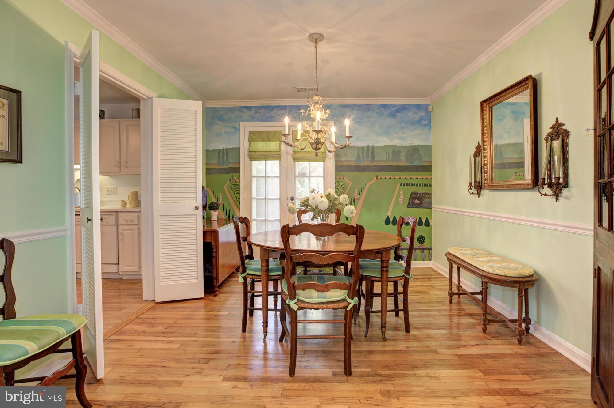 6637 Fairfax Road, Unit 105 Chevy Chase, MD 20815 - Photo 9 of 30 Dining Room