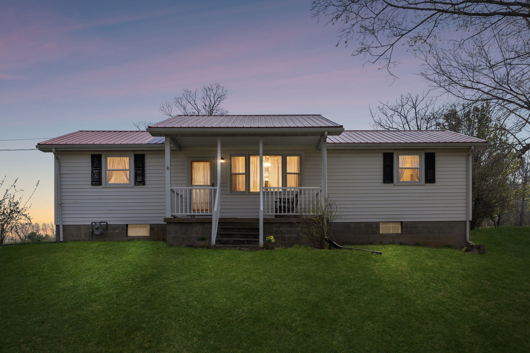 592 Shorty Few Road Dickson, TN 37055 - Photo 2 of 57