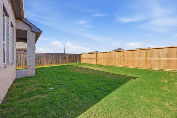 $2,800 | 2903 Orange Leaf Drive, Brookshire, TX 77423