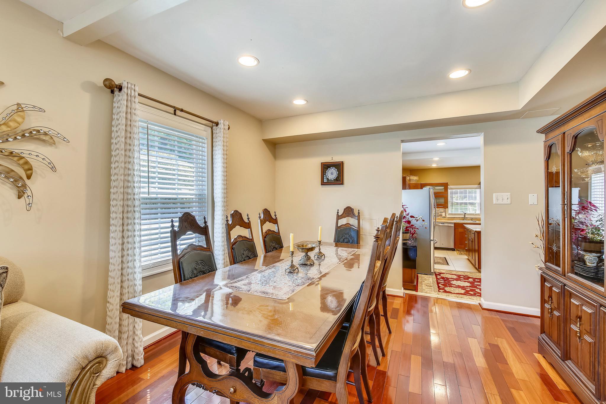 803 Baltimore Road Rockville, MD 20851 - Photo 3 of 40 Gallery Image 3