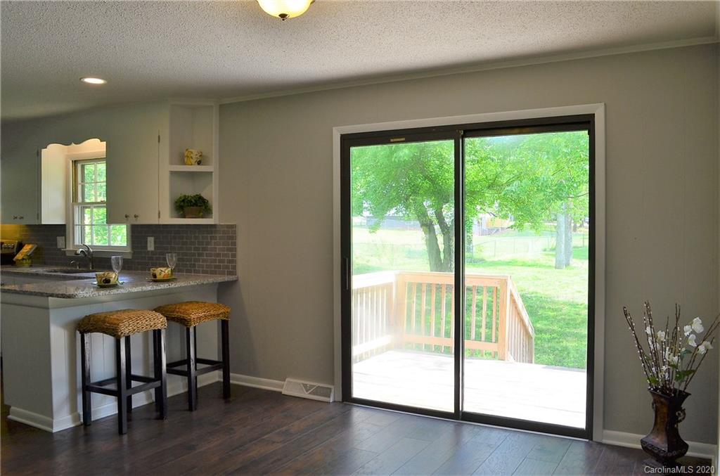 1403 4th Street Southwest Conover, NC 28613 - Photo 12 of 41 Gallery Image 12