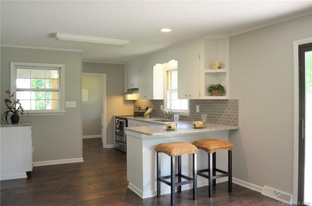1403 4th Street Southwest Conover, NC 28613 - Photo 14 of 41 Gallery Image 14