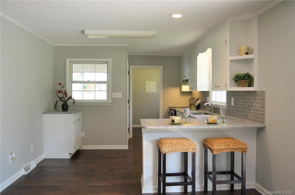 1403 4th Street Southwest Conover, NC 28613 - Photo 15 of 41 Gallery Image 15