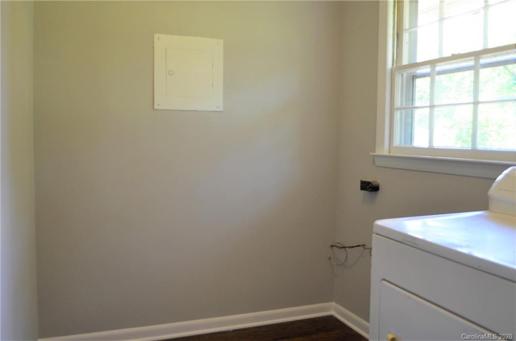 1403 4th Street Southwest Conover, NC 28613 - Photo 20 of 41 Gallery Image 20