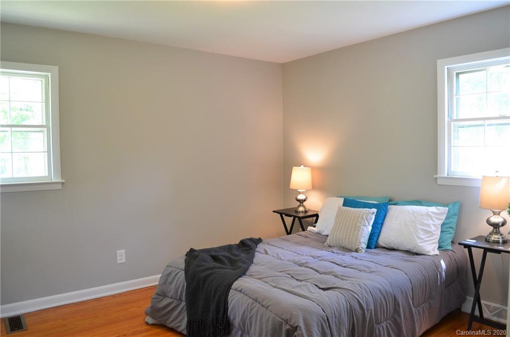 1403 4th Street Southwest Conover, NC 28613 - Photo 27 of 41 Gallery Image 27