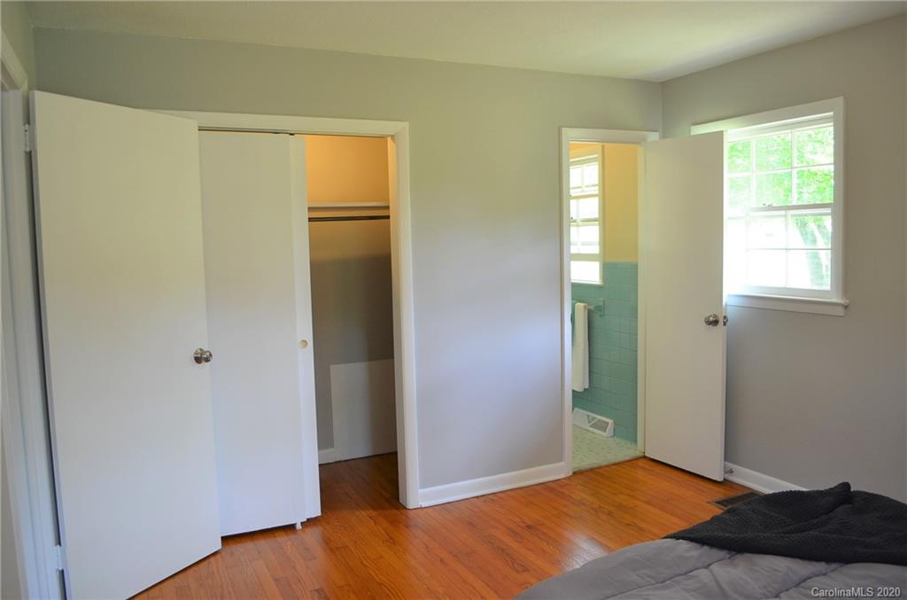 1403 4th Street Southwest Conover, NC 28613 - Photo 28 of 41 Gallery Image 28