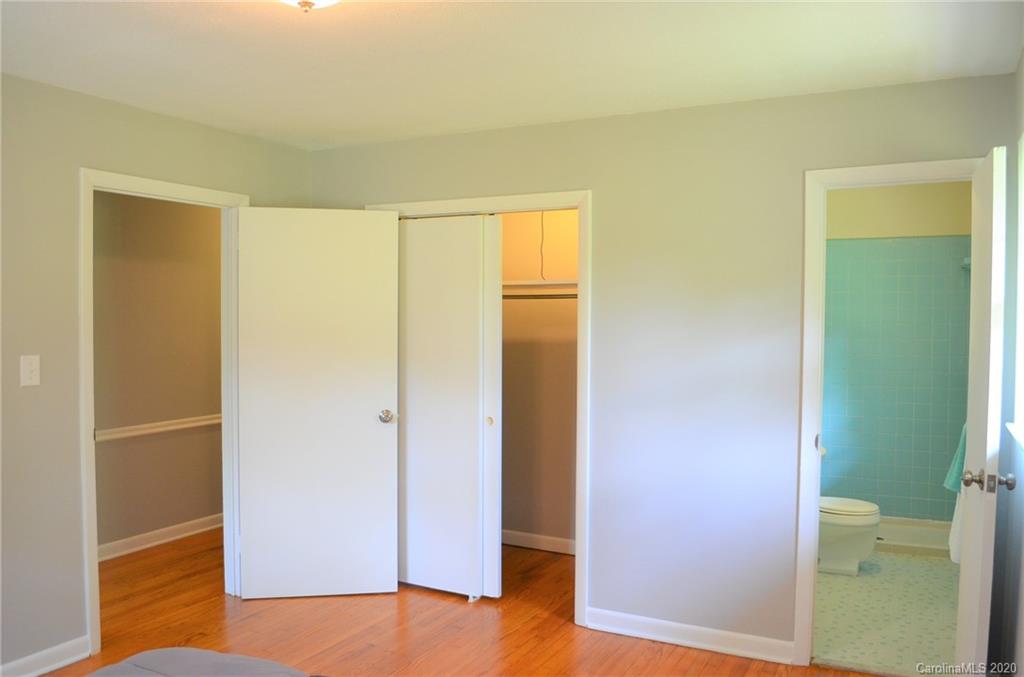 1403 4th Street Southwest Conover, NC 28613 - Photo 30 of 41 Gallery Image 30